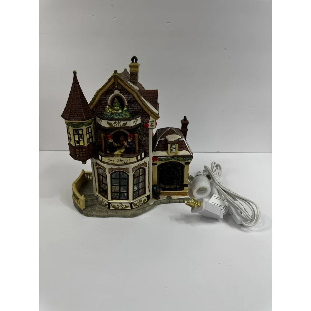 2009 Holiday Time Traditional Vintage Collection Toy Store Lighted Christmas